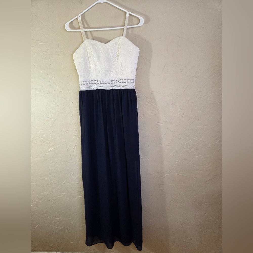 BCX Juniors 9 White Lace Navy Maxi Dress Adjustable Straps Chiffon Semi Formal